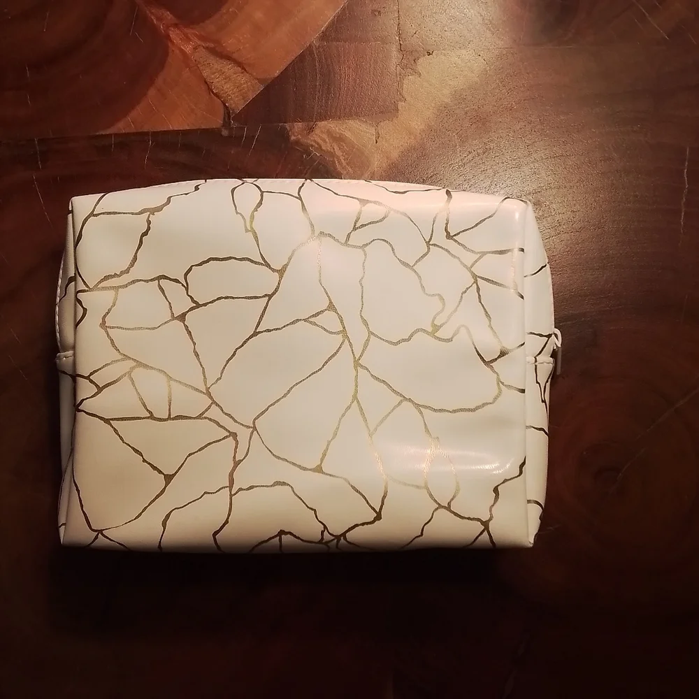 Yves Saint Laurent YSL Beauté Cosmetic Makeup Bag White & Gold Abstract